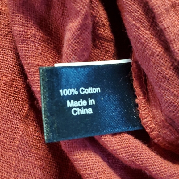 Lane Bryant Red Ombre Ruffle Hem Top Size 26/28 - Picture 9 of 9